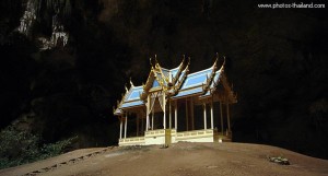 phraya-nakhon-cave